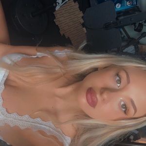 Meet your Posher, Angel